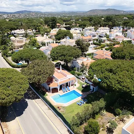 Moura By Hellovacations Villa Loulé